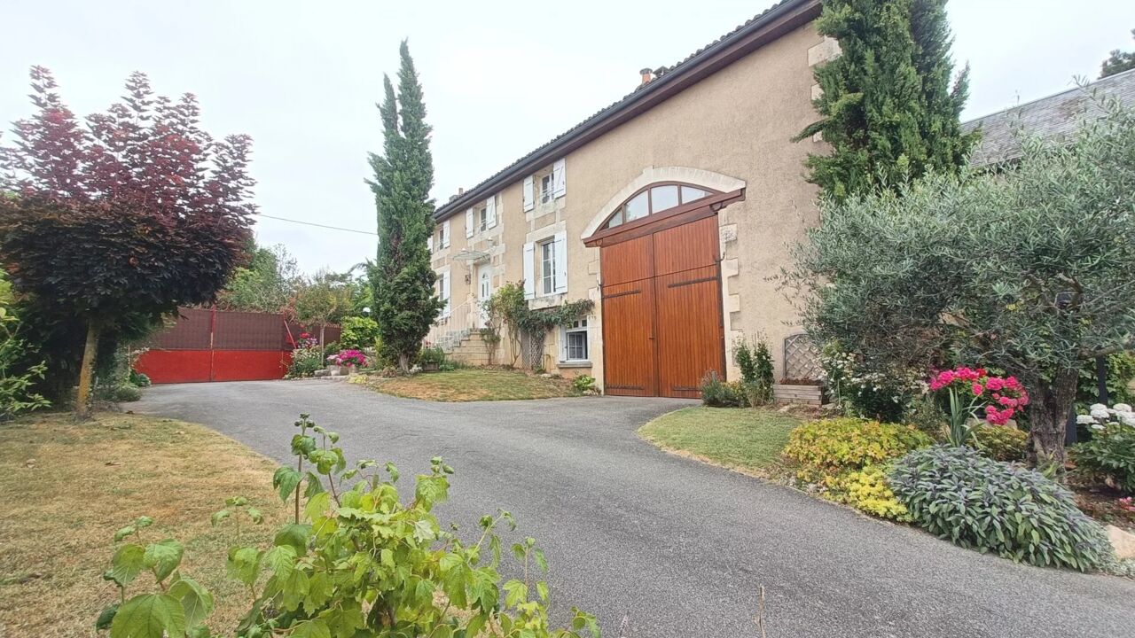 maison 7 pièces 180 m2 à vendre à Migné-Auxances (86440)