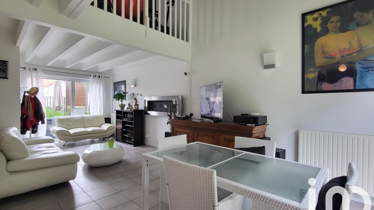 maison 5 pièces 93 m2 à vendre à Les Sorinières (44840)