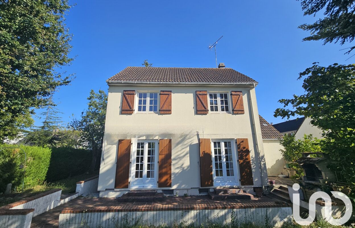 maison 4 pièces 104 m2 à vendre à Saint-Ay (45130)