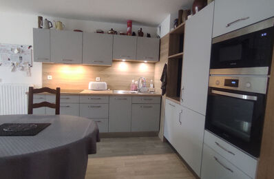 location appartement 890 € CC /mois à proximité de L'Hermitage (35590)