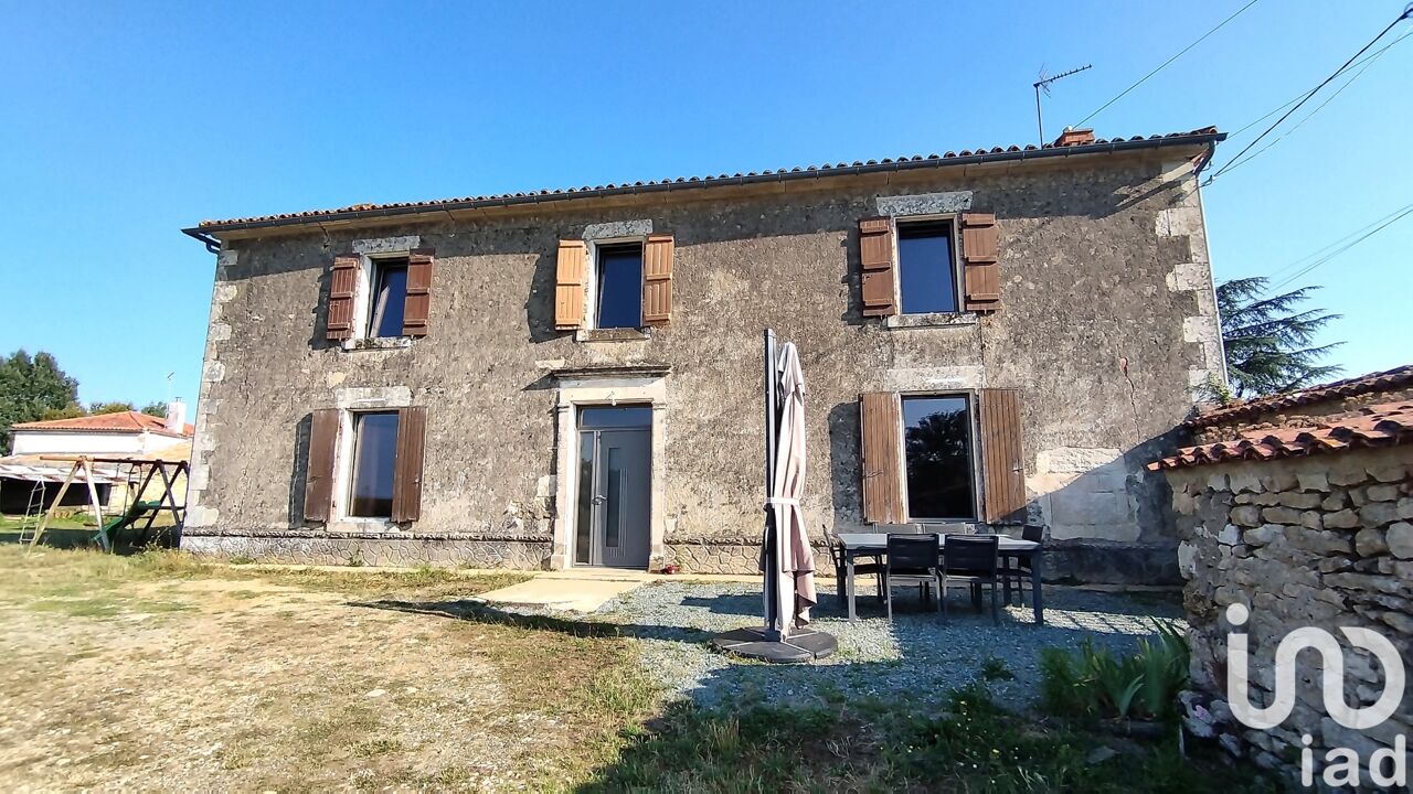 maison 2 pièces 68 m2 à vendre à Marsais-Sainte-Radégonde (85570)