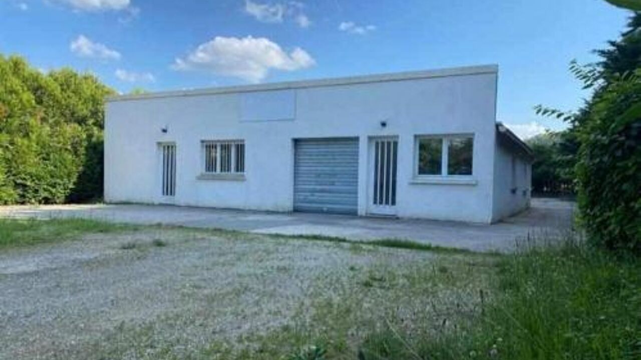 immeuble  pièces 393 m2 à vendre à Les Bordes (89500)