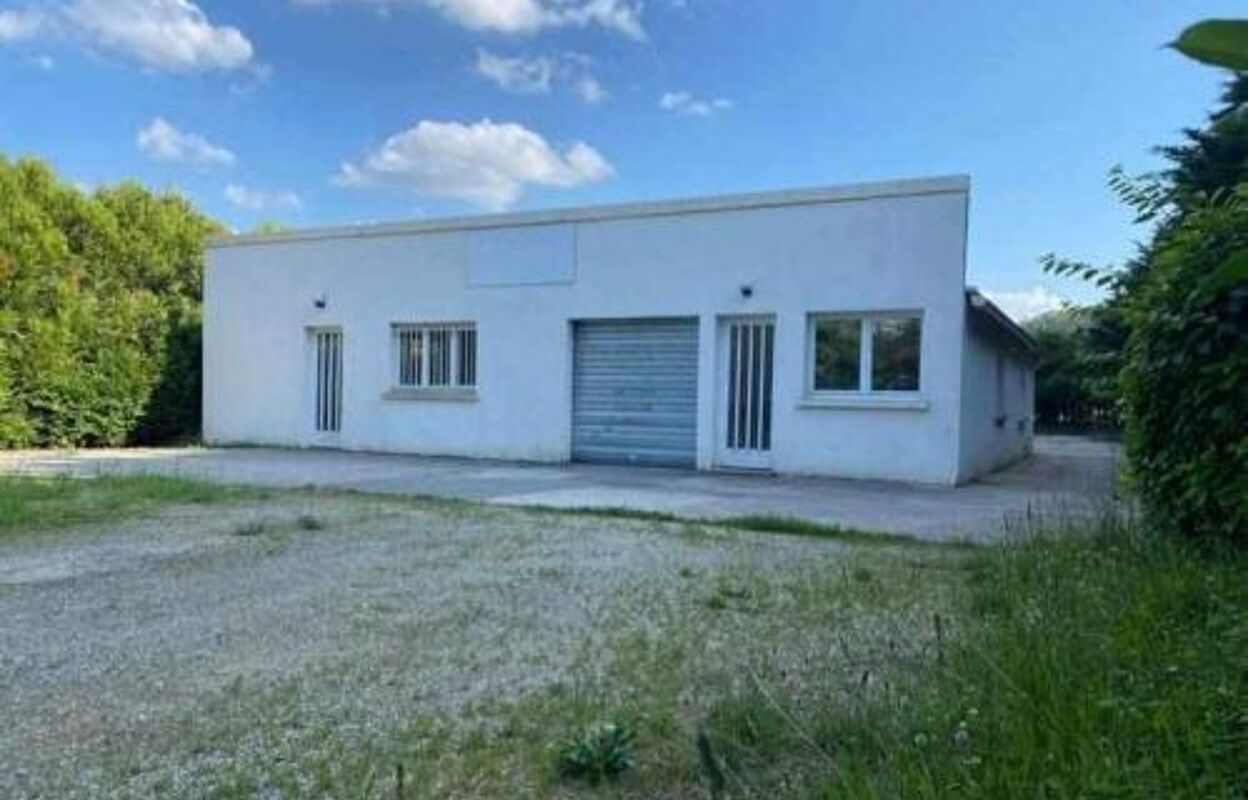 immeuble  pièces 393 m2 à vendre à Les Bordes (89500)