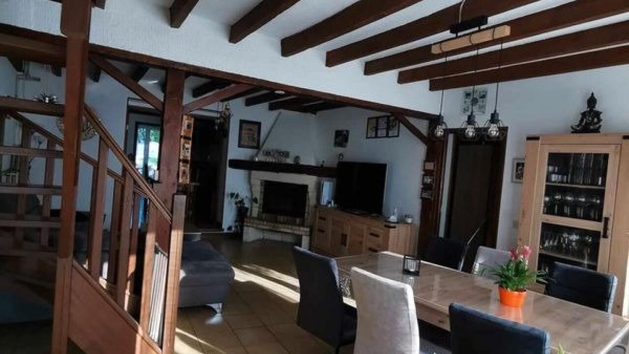 maison 6 pièces 115 m2 à vendre à Saint-Quentin (02100)