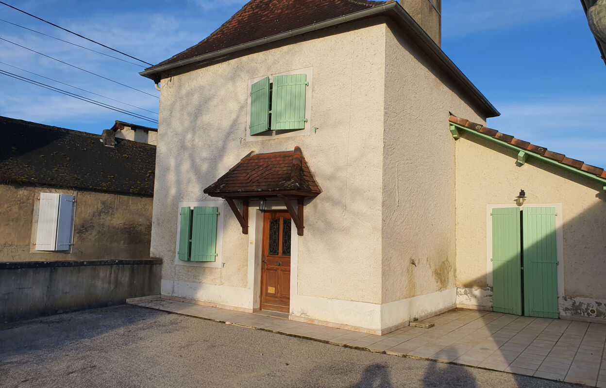 maison 4 pièces 89 m2 à louer à Navarrenx (64190)