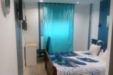 Appartement 1 pièces 910 €