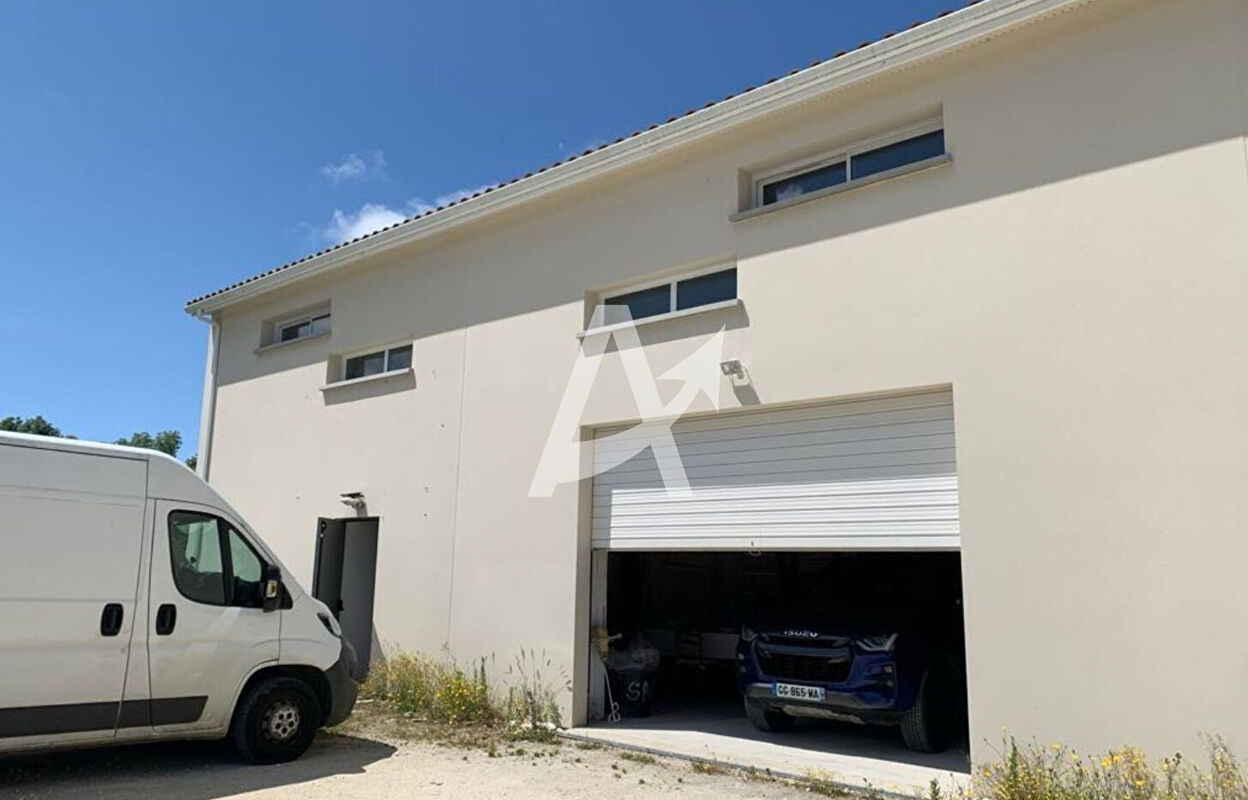 commerce 2 pièces 300 m2 à vendre à Saint-André-de-Cubzac (33240)