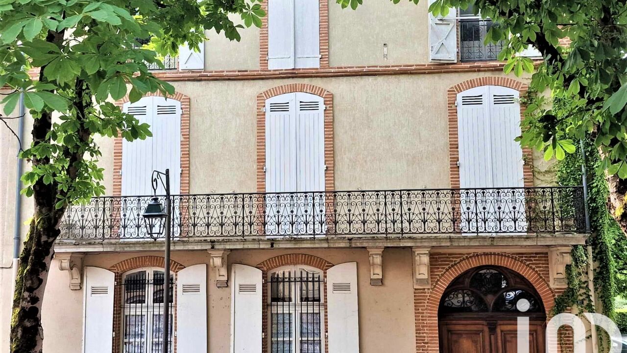 maison 8 pièces 380 m2 à vendre à Moissac (82200)