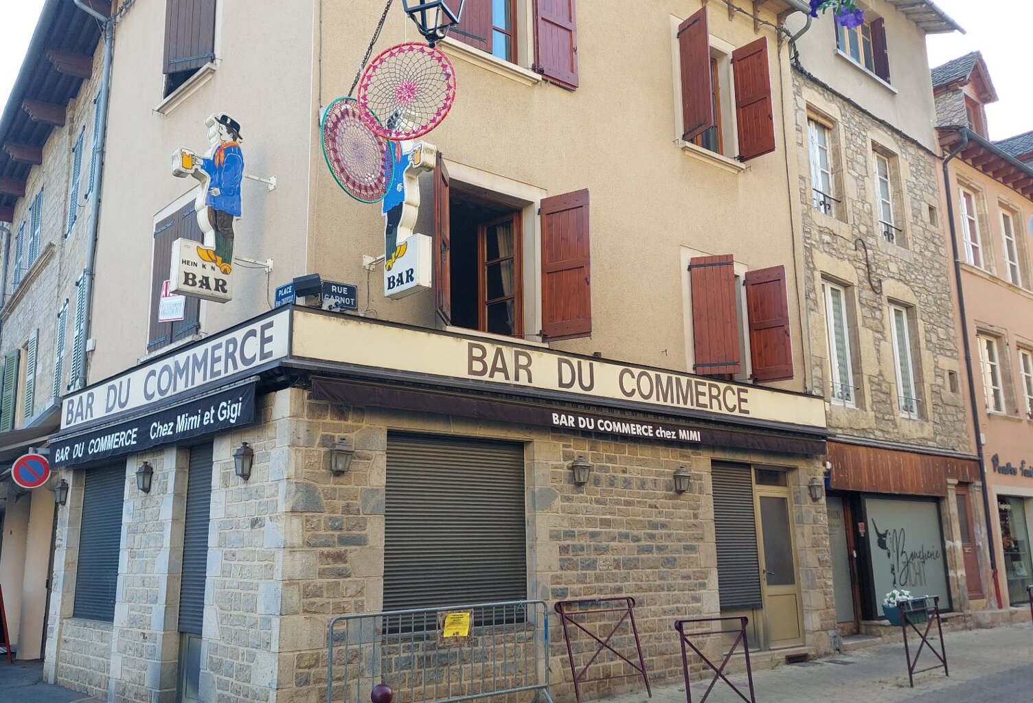 Bar — photo 1