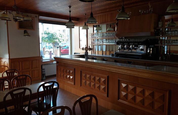 Bar — photo 2