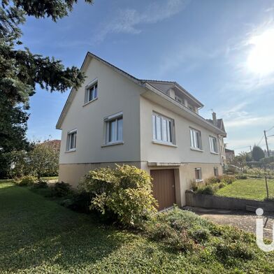 Maison 7 pièces 138 m²