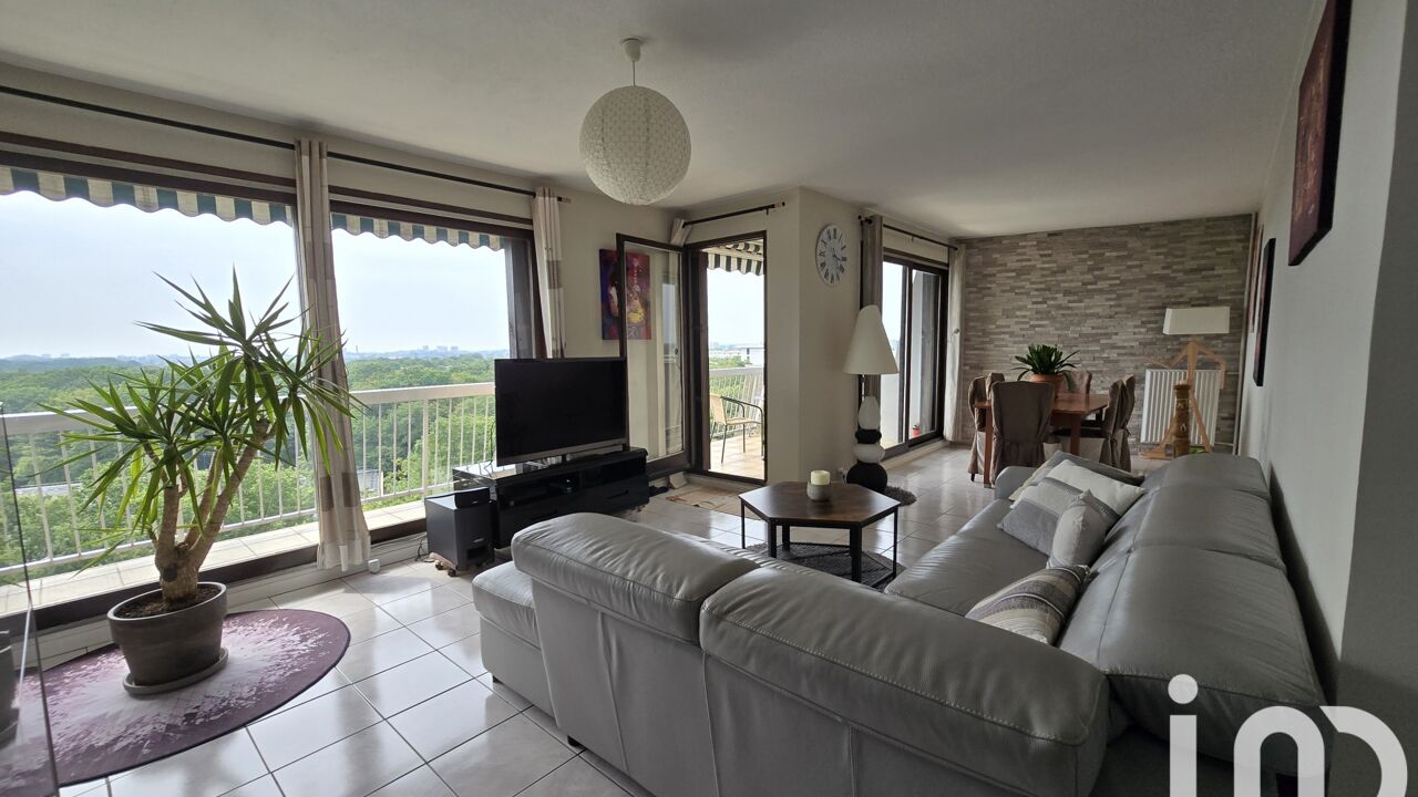 appartement 4 pièces 79 m2 à vendre à Tremblay-en-France (93290)