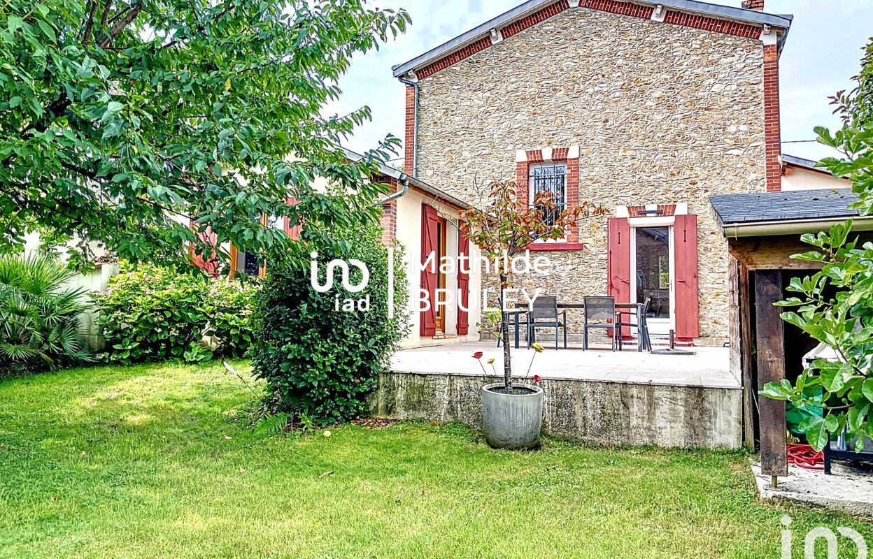 maison 6 pièces 120 m2 à vendre à Dourdan (91410)