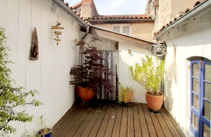Bien rare en coeur de ville de Saint-Affrique — photo 3