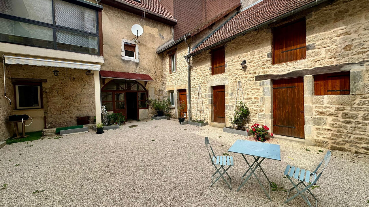 maison 7 pièces 212 m2 à vendre à Clerval (25340)