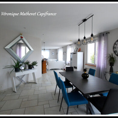 Maison 8 pièces 265 m²