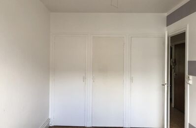 location appartement 715 € CC /mois à proximité de Pays de la Loire