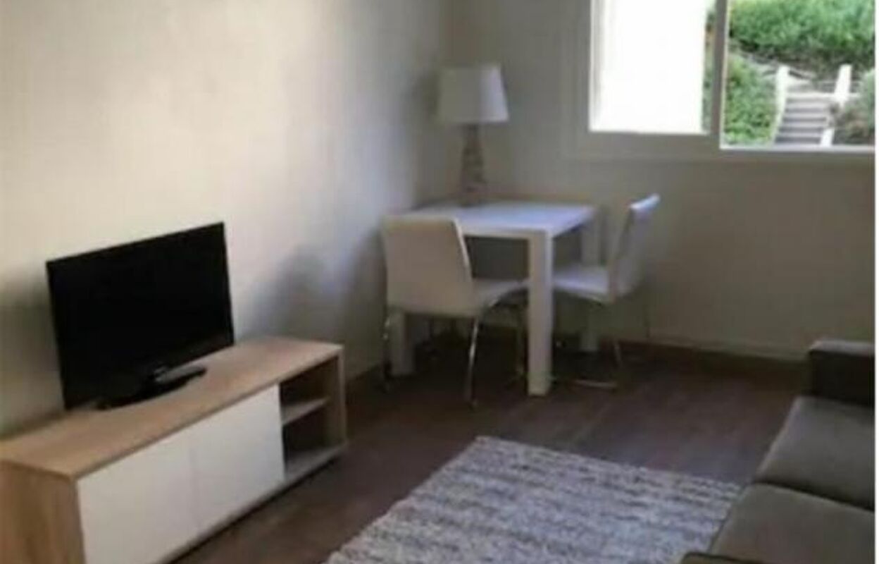 appartement 1 pièces 24 m2 à louer à Puteaux (92800)