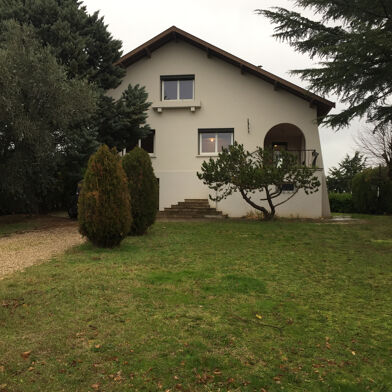 Maison 6 pièces 200 m²