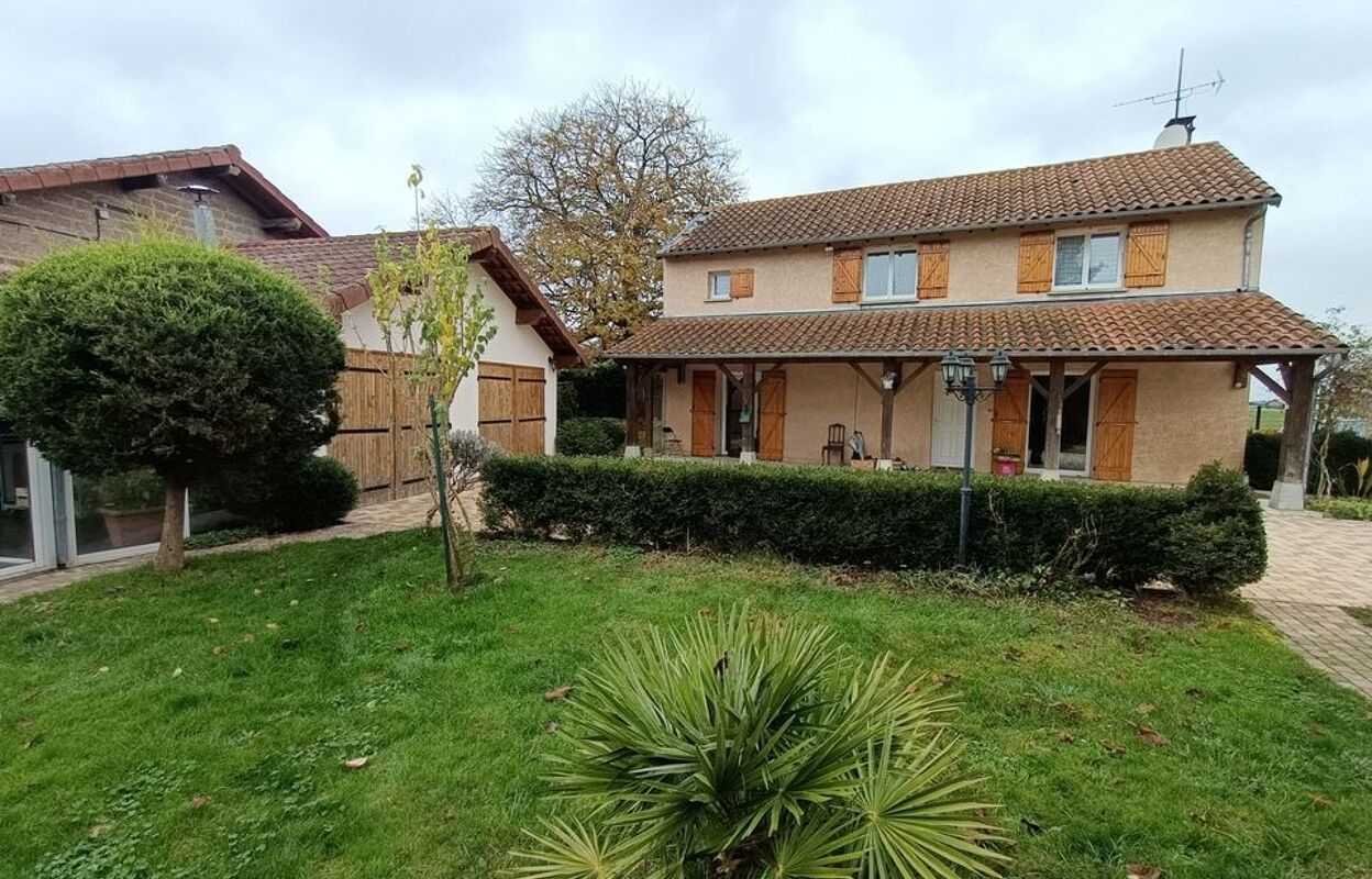 maison 4 pièces 140 m2 à vendre à Chevroux (01190)