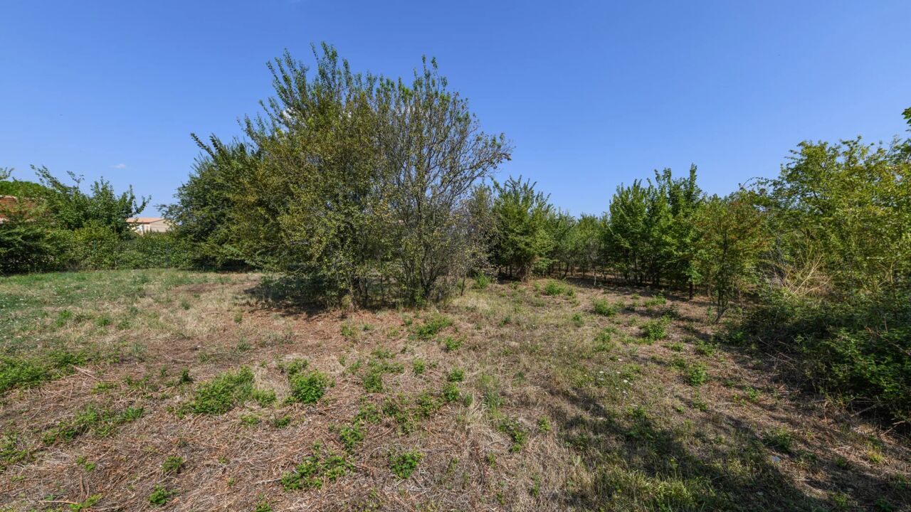 terrain  pièces 1095 m2 à vendre à Uzès (30700)