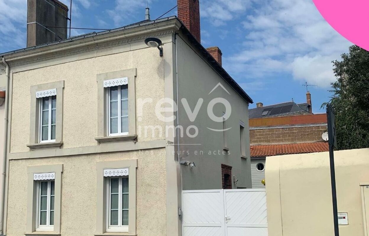 maison 6 pièces 180 m2 à vendre à Vihiers (49310)