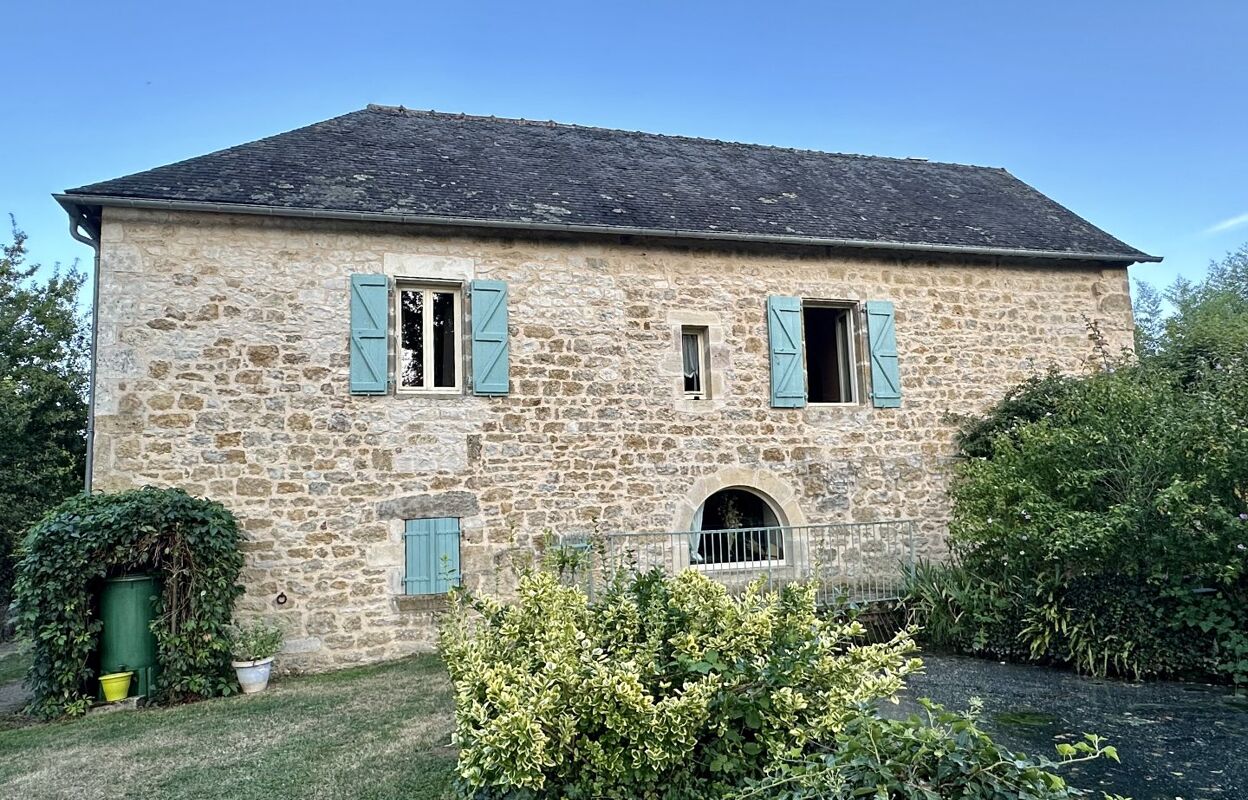 maison 8 pièces 200 m2 à vendre à Les Quatre-Routes-du-Lot (46110)