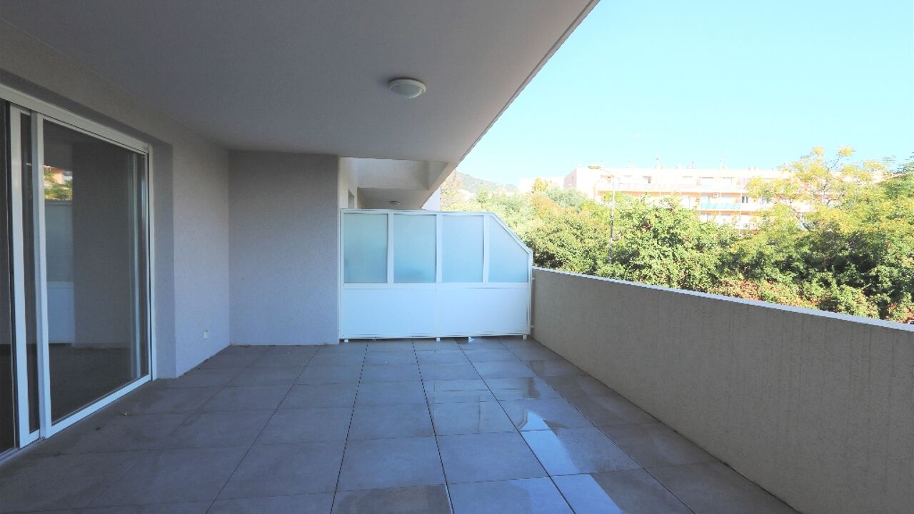 appartement 3 pièces 67 m2 à louer à Bastia (20200)