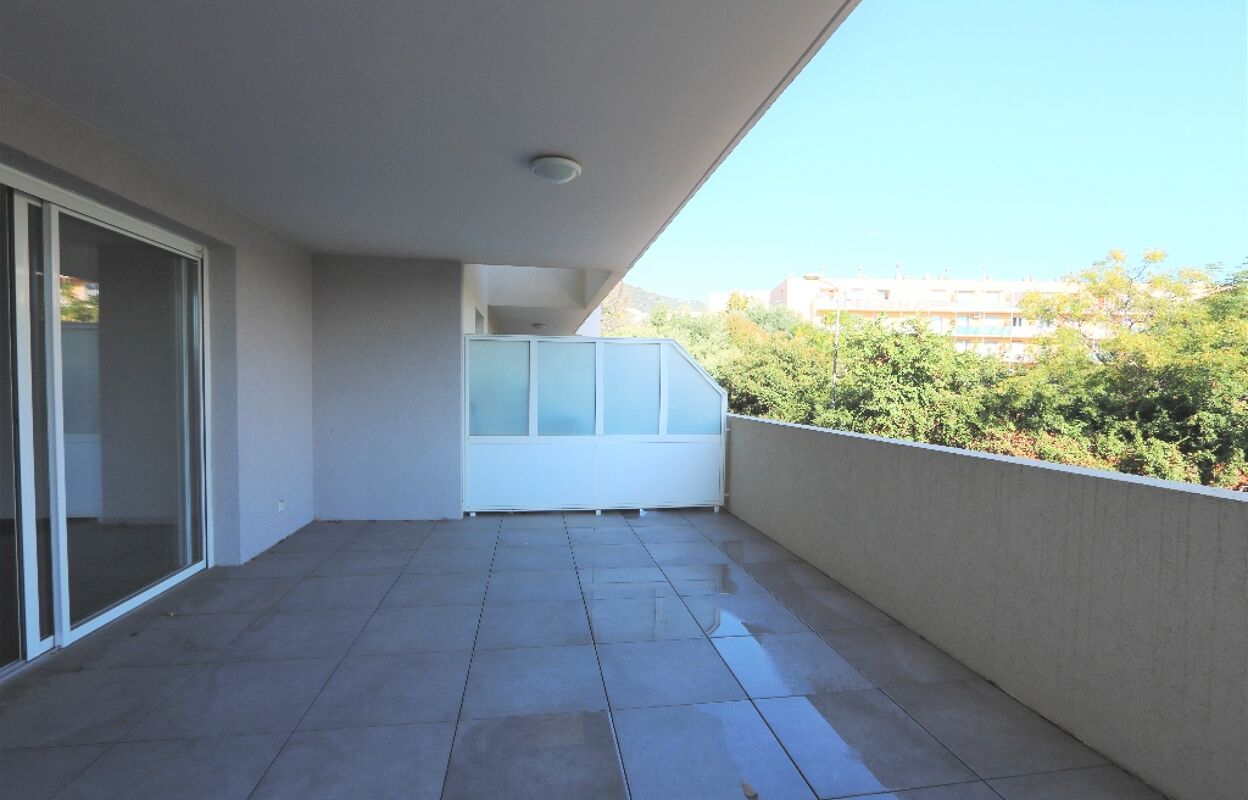 appartement 3 pièces 67 m2 à louer à Bastia (20200)