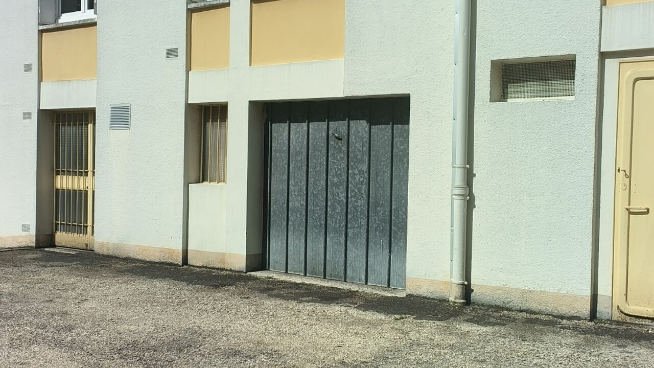 garage  pièces 13 m2 à vendre à Troyes (10000)