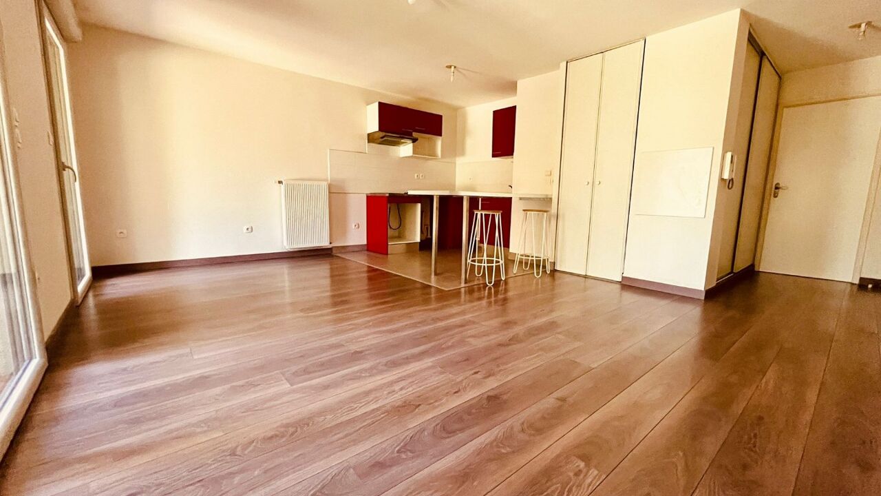 appartement 3 pièces 64 m2 à louer à Toulouse (31300)