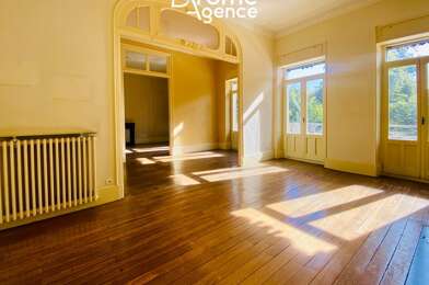 Appartement 6 pièces 222000 €