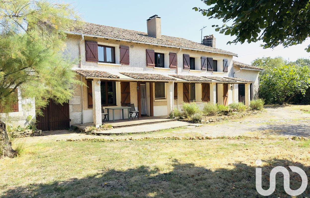 maison 6 pièces 160 m2 à vendre à Romagne (86700)