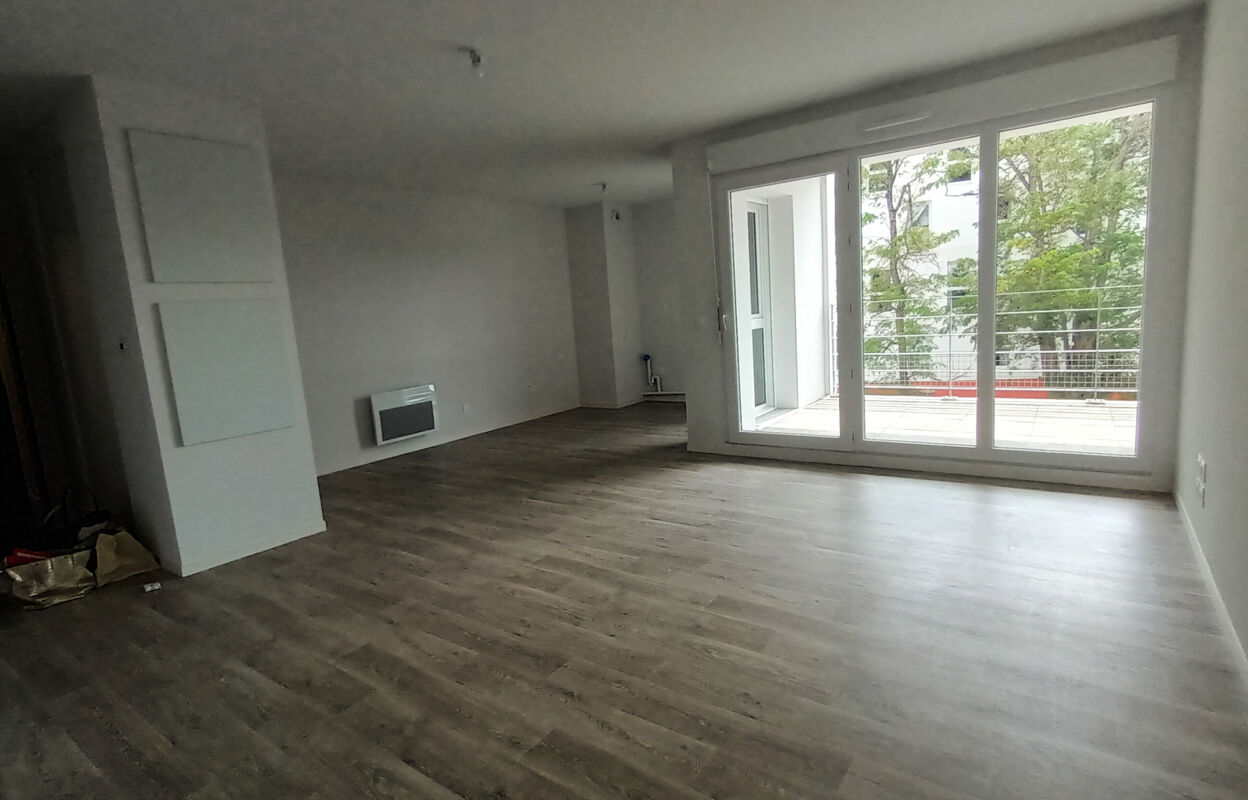 appartement 4 pièces 77 m2 à louer à Poitiers (86000)