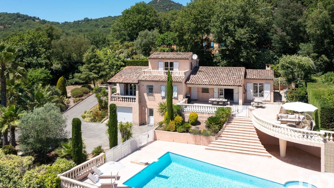 maison 7 pièces 174 m2 à vendre à Les Adrets-de-l'Estérel (83600)