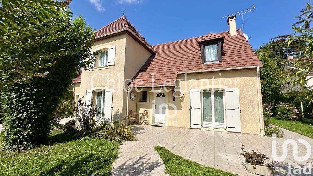 maison 7 pièces 160 m2 à vendre à Tournan-en-Brie (77220)