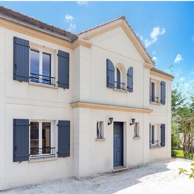 Maison 10 pièces 185 m²