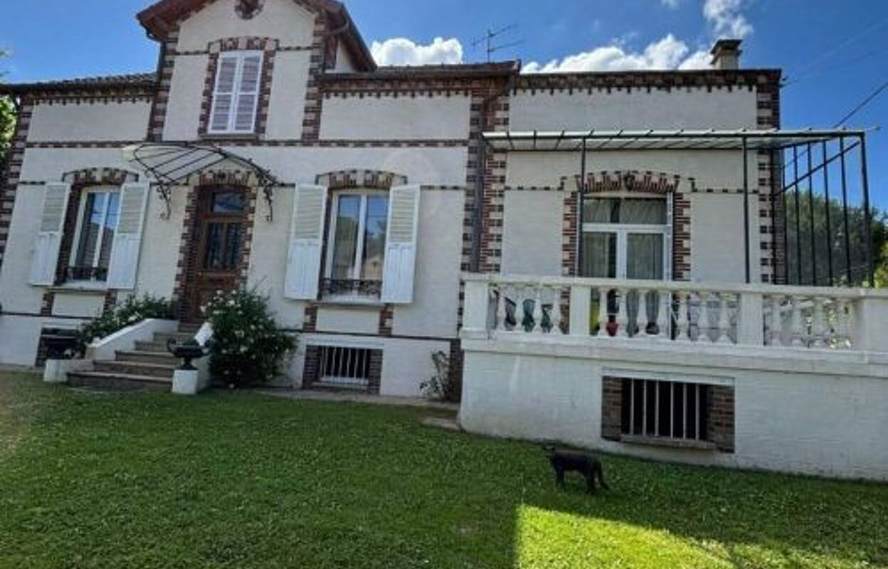 maison 7 pièces 160 m2 à vendre à Villeneuve-sur-Yonne (89500)