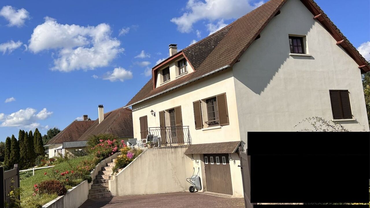 maison 5 pièces 142 m2 à vendre à Lisieux (14100)