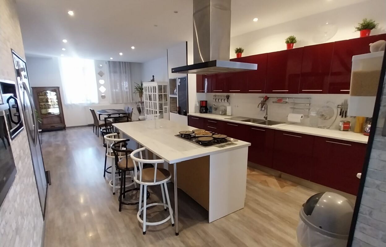 maison 6 pièces 210 m2 à vendre à Carvin (62220)