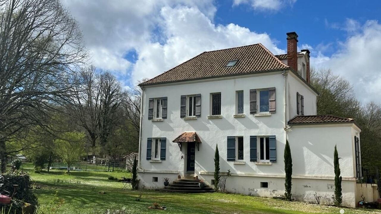 maison 10 pièces 263 m2 à vendre à Brantôme (24310)