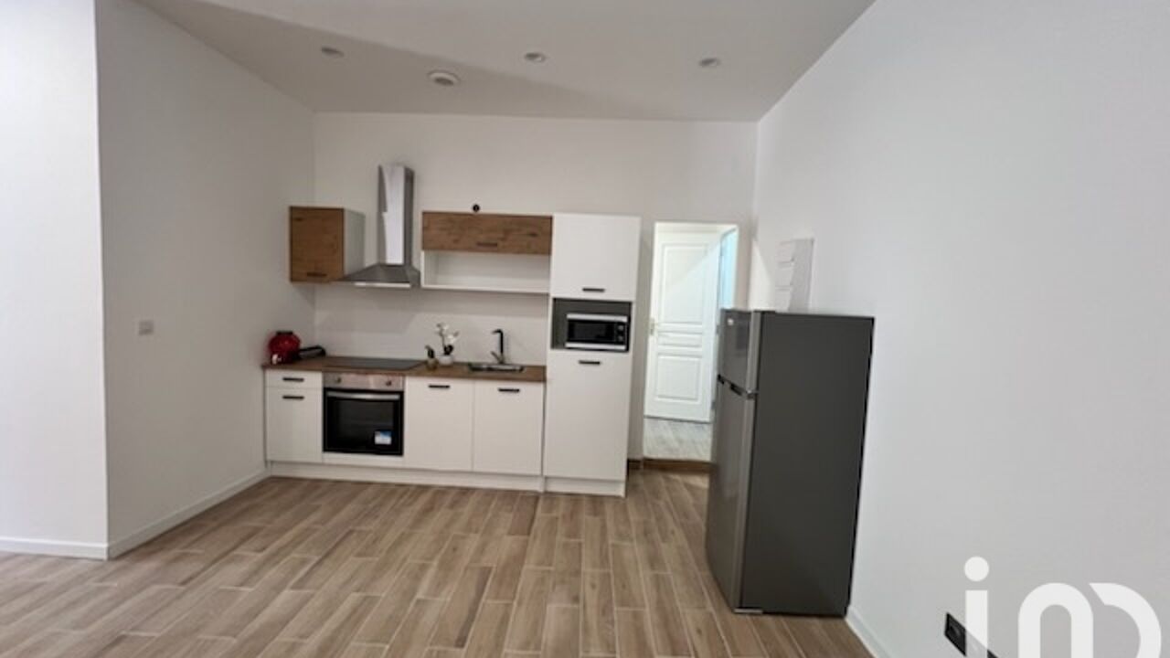 appartement 2 pièces 47 m2 à vendre à Trets (13530)