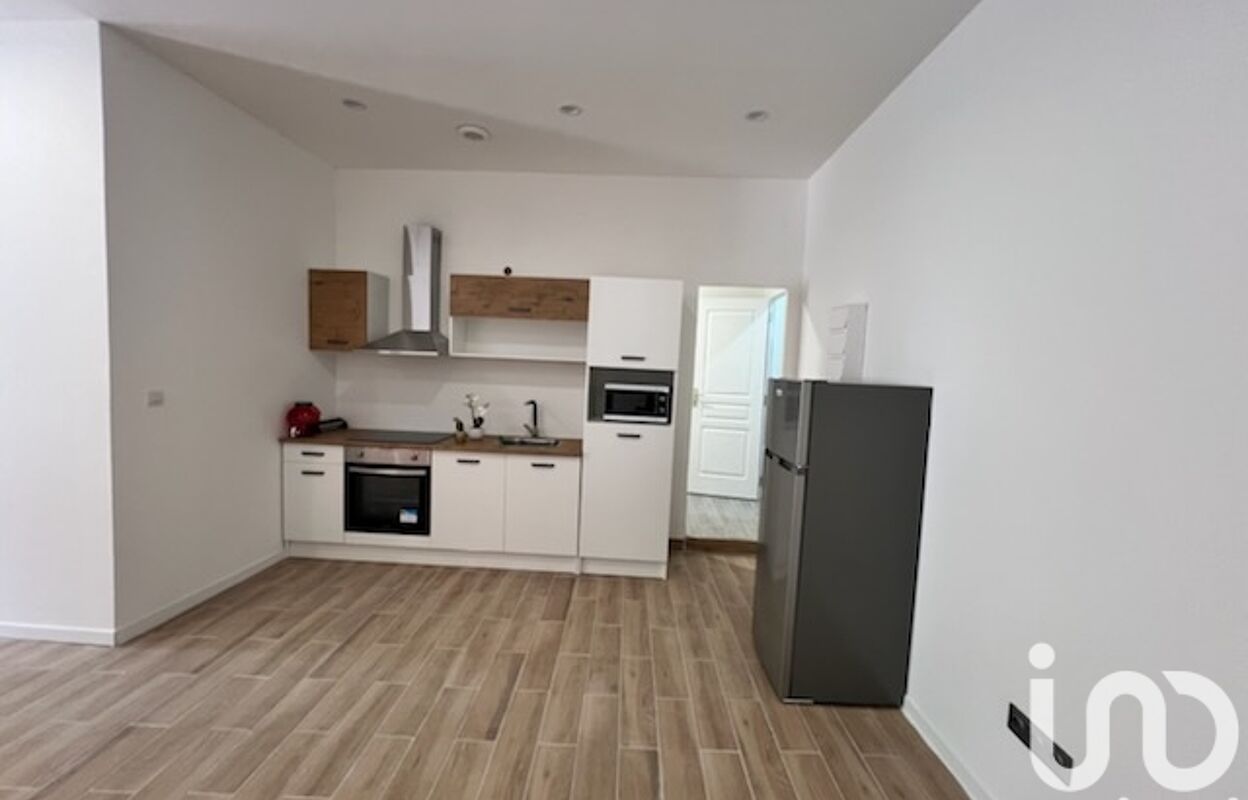 appartement 2 pièces 47 m2 à vendre à Trets (13530)