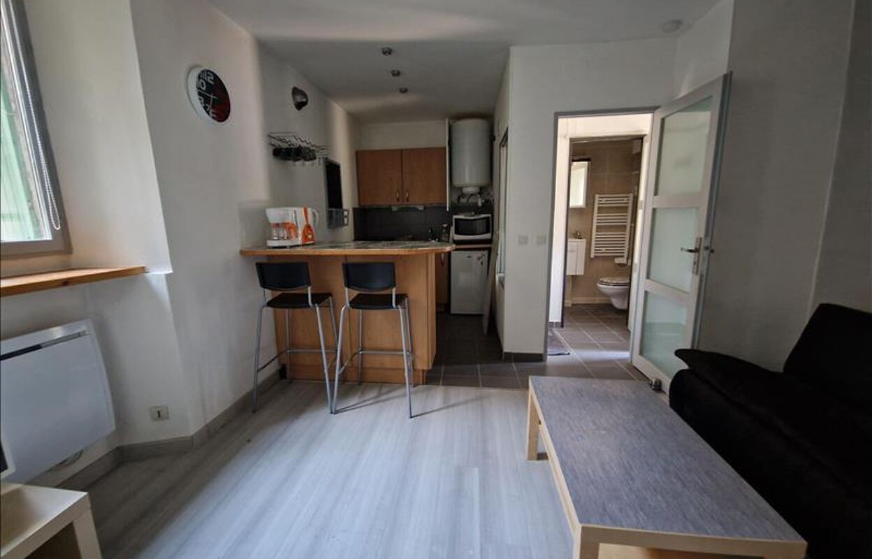 appartement 2 pièces 31 m2 à vendre à Figeac (46100)