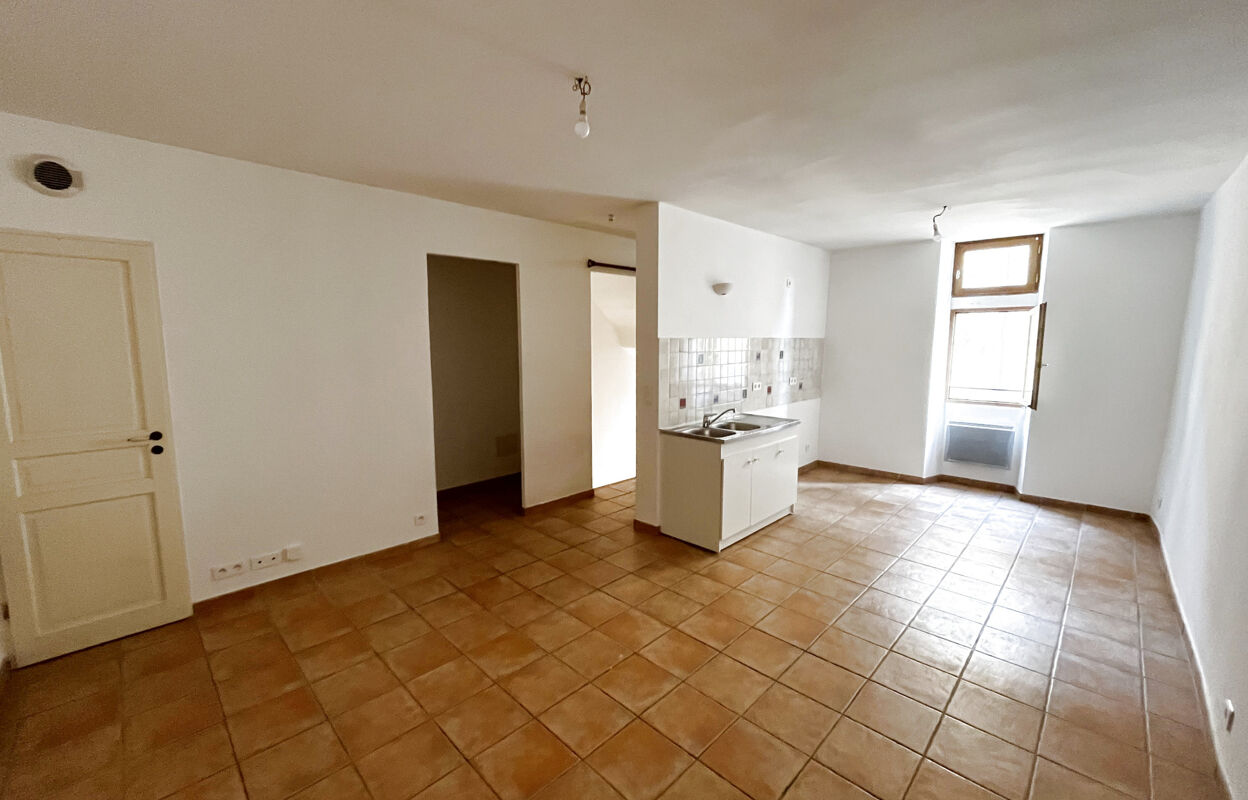 appartement 3 pièces 57 m2 à vendre à Régusse (83630)