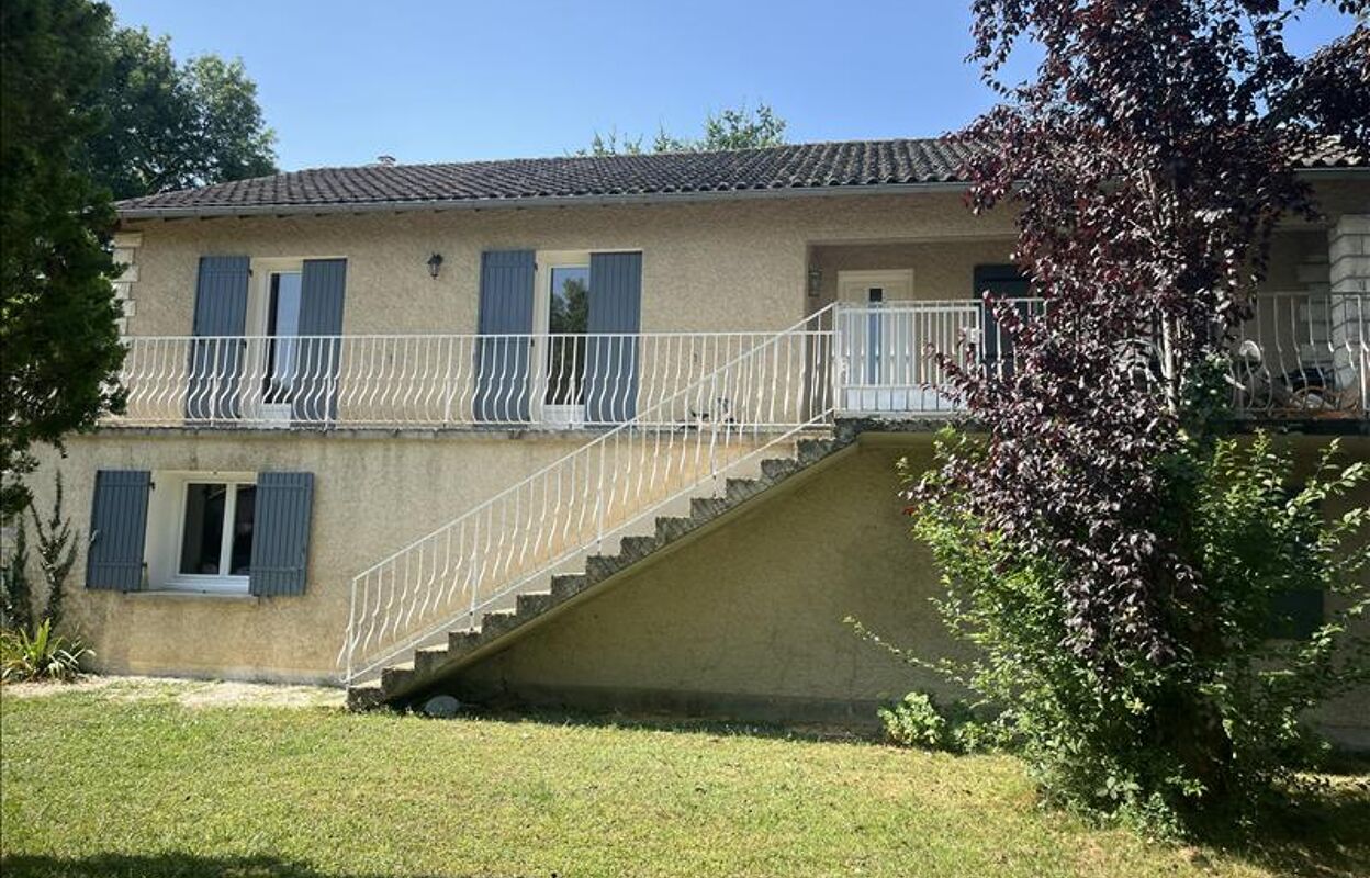 maison 4 pièces 109 m2 à vendre à Antonne-Et-Trigonant (24420)