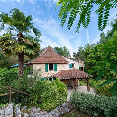 Maison 7 pièces 324500 €