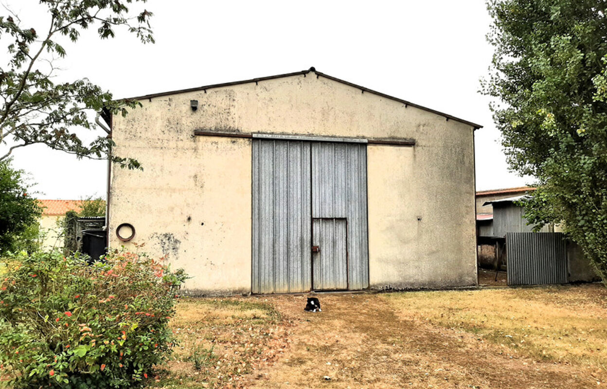 commerce  pièces 190 m2 à vendre à Mouzeuil-Saint-Martin (85370)