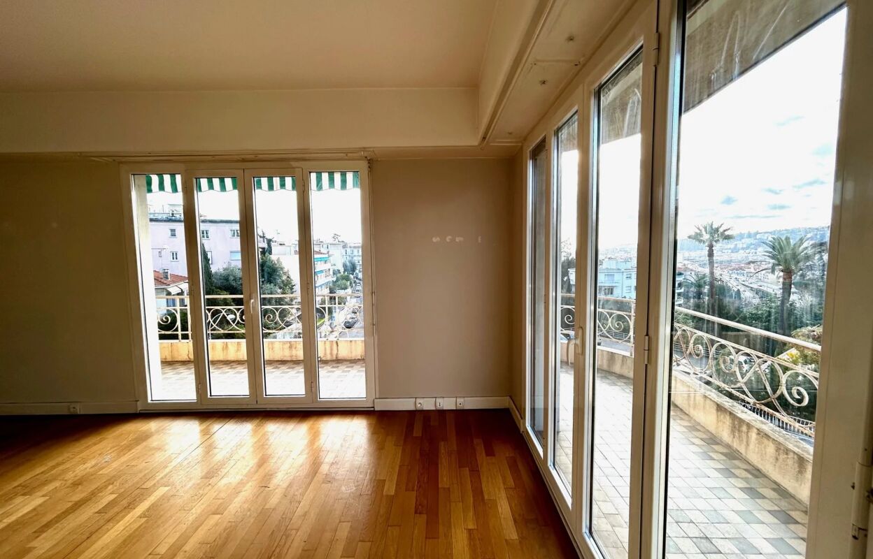 appartement 3 pièces 85 m2 à Nice (06000)