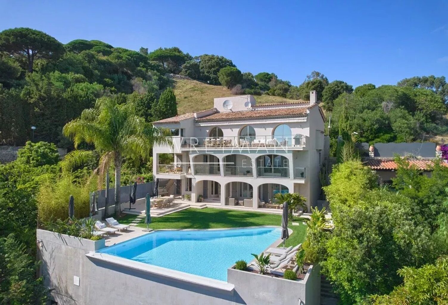 Magnifique villa entièrement rénovée avec imprenable vue mer et — photo 1
